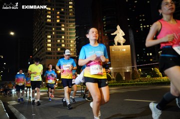 HO CHI MINH CITY NIGHT RUN EXIMBANK 2024 - Ảnh #1991439