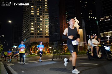 HO CHI MINH CITY NIGHT RUN EXIMBANK 2024 - Ảnh #1991559