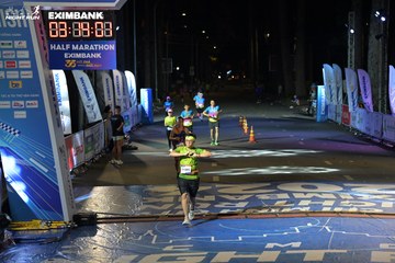 HO CHI MINH CITY NIGHT RUN EXIMBANK 2024 - Ảnh #2028280
