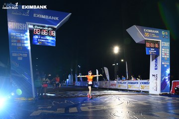 HO CHI MINH CITY NIGHT RUN EXIMBANK 2024 - Ảnh #2060671