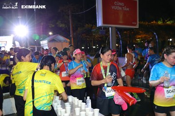 HO CHI MINH CITY NIGHT RUN EXIMBANK 2024 - Ảnh #2012695