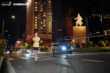 HO CHI MINH CITY NIGHT RUN EXIMBANK 2024 - Ảnh #1989411