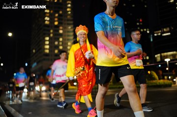 HO CHI MINH CITY NIGHT RUN EXIMBANK 2024 - Ảnh #1991204