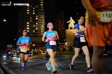 HO CHI MINH CITY NIGHT RUN EXIMBANK 2024 - Ảnh #1990372