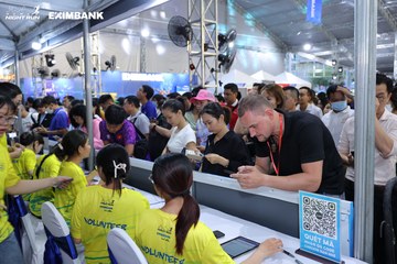 HO CHI MINH CITY NIGHT RUN EXIMBANK 2024 - Ảnh #1964722