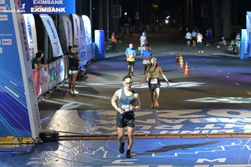 HO CHI MINH CITY NIGHT RUN EXIMBANK 2024 - Ảnh #2028899
