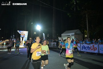 HO CHI MINH CITY NIGHT RUN EXIMBANK 2024 - Ảnh #1970836