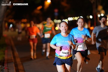 HO CHI MINH CITY NIGHT RUN EXIMBANK 2024 - Ảnh #2159083