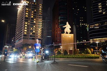 HO CHI MINH CITY NIGHT RUN EXIMBANK 2024 - Ảnh #1989603