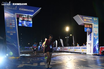 HO CHI MINH CITY NIGHT RUN EXIMBANK 2024 - Ảnh #2064511