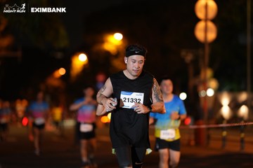 HO CHI MINH CITY NIGHT RUN EXIMBANK 2024 - Ảnh #2159655