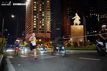 HO CHI MINH CITY NIGHT RUN EXIMBANK 2024 - Ảnh #1989419