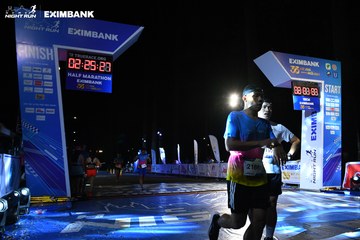 HO CHI MINH CITY NIGHT RUN EXIMBANK 2024 - Ảnh #2060511