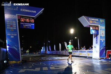 HO CHI MINH CITY NIGHT RUN EXIMBANK 2024 - Ảnh #2065823
