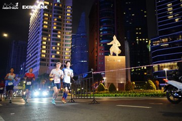 HO CHI MINH CITY NIGHT RUN EXIMBANK 2024 - Ảnh #1989329