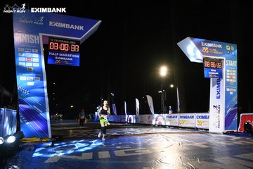 HO CHI MINH CITY NIGHT RUN EXIMBANK 2024 - Ảnh #2061407