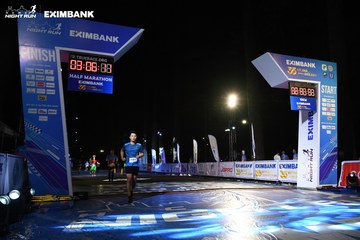 HO CHI MINH CITY NIGHT RUN EXIMBANK 2024 - Ảnh #2065034