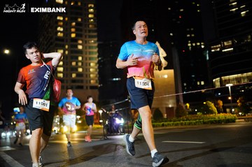 HO CHI MINH CITY NIGHT RUN EXIMBANK 2024 - Ảnh #1991393