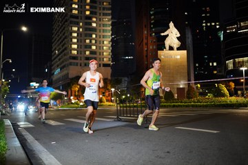 HO CHI MINH CITY NIGHT RUN EXIMBANK 2024 - Ảnh #1990470