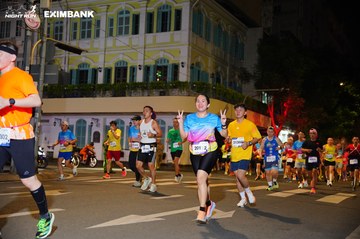 HO CHI MINH CITY NIGHT RUN EXIMBANK 2024 - Ảnh #2032133