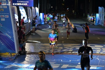 HO CHI MINH CITY NIGHT RUN EXIMBANK 2024 - Ảnh #2030544