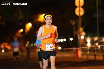 HO CHI MINH CITY NIGHT RUN EXIMBANK 2024 - Ảnh #2160820