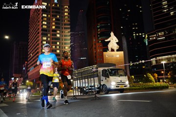 HO CHI MINH CITY NIGHT RUN EXIMBANK 2024 - Ảnh #1990184