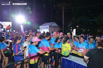 HO CHI MINH CITY NIGHT RUN EXIMBANK 2024 - Ảnh #2012618