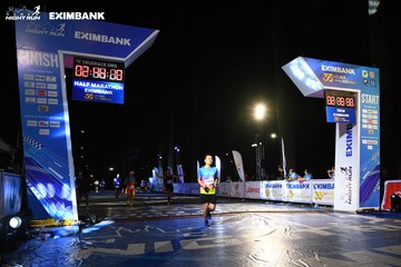 HO CHI MINH CITY NIGHT RUN EXIMBANK 2024 - Ảnh #2063959