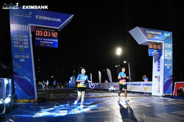 HO CHI MINH CITY NIGHT RUN EXIMBANK 2024 - Ảnh #2062244