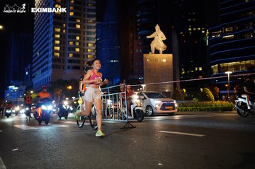 HO CHI MINH CITY NIGHT RUN EXIMBANK 2024 - Ảnh #1989115