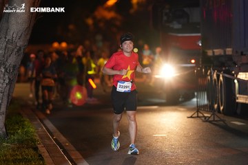 HO CHI MINH CITY NIGHT RUN EXIMBANK 2024 - Ảnh #2158763