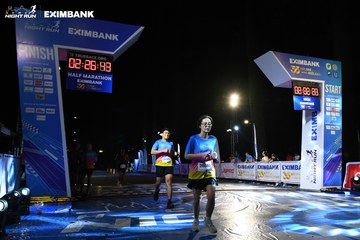 HO CHI MINH CITY NIGHT RUN EXIMBANK 2024 - Ảnh #2062433