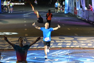 HO CHI MINH CITY NIGHT RUN EXIMBANK 2024 - Ảnh #2027049