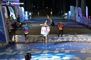 HO CHI MINH CITY NIGHT RUN EXIMBANK 2024 - Ảnh #2026420