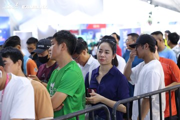 HO CHI MINH CITY NIGHT RUN EXIMBANK 2024 - Ảnh #1964291