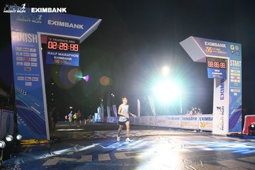 HO CHI MINH CITY NIGHT RUN EXIMBANK 2024 - Ảnh #2065273