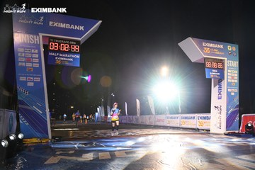 HO CHI MINH CITY NIGHT RUN EXIMBANK 2024 - Ảnh #2062822
