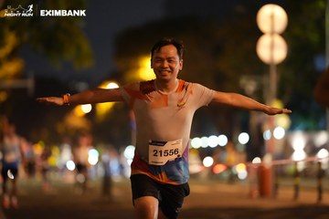 HO CHI MINH CITY NIGHT RUN EXIMBANK 2024 - Ảnh #2160184