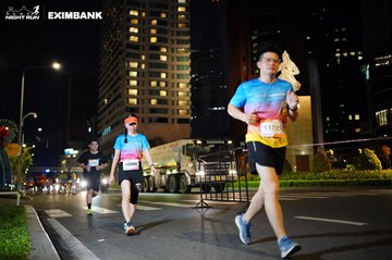 HO CHI MINH CITY NIGHT RUN EXIMBANK 2024 - Ảnh #1990504