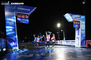 HO CHI MINH CITY NIGHT RUN EXIMBANK 2024 - Ảnh #2063156