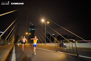 HO CHI MINH CITY NIGHT RUN EXIMBANK 2024 - Ảnh #2024949