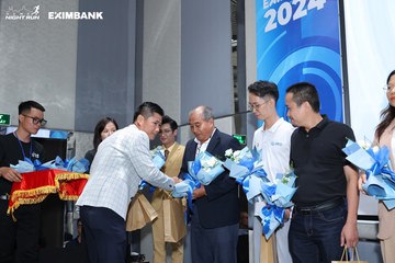 HO CHI MINH CITY NIGHT RUN EXIMBANK 2024 - Ảnh #1963530
