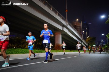 HO CHI MINH CITY NIGHT RUN EXIMBANK 2024 - Ảnh #1988899