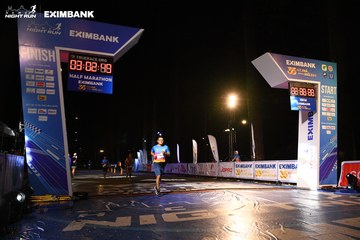 HO CHI MINH CITY NIGHT RUN EXIMBANK 2024 - Ảnh #2062911