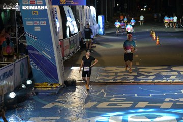 HO CHI MINH CITY NIGHT RUN EXIMBANK 2024 - Ảnh #2026109