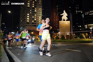 HO CHI MINH CITY NIGHT RUN EXIMBANK 2024 - Ảnh #1991700