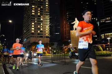 HO CHI MINH CITY NIGHT RUN EXIMBANK 2024 - Ảnh #1991093