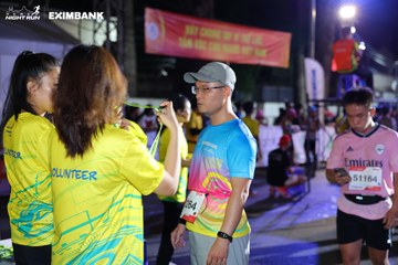 HO CHI MINH CITY NIGHT RUN EXIMBANK 2024 - Ảnh #2012436
