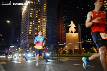 HO CHI MINH CITY NIGHT RUN EXIMBANK 2024 - Ảnh #1989462